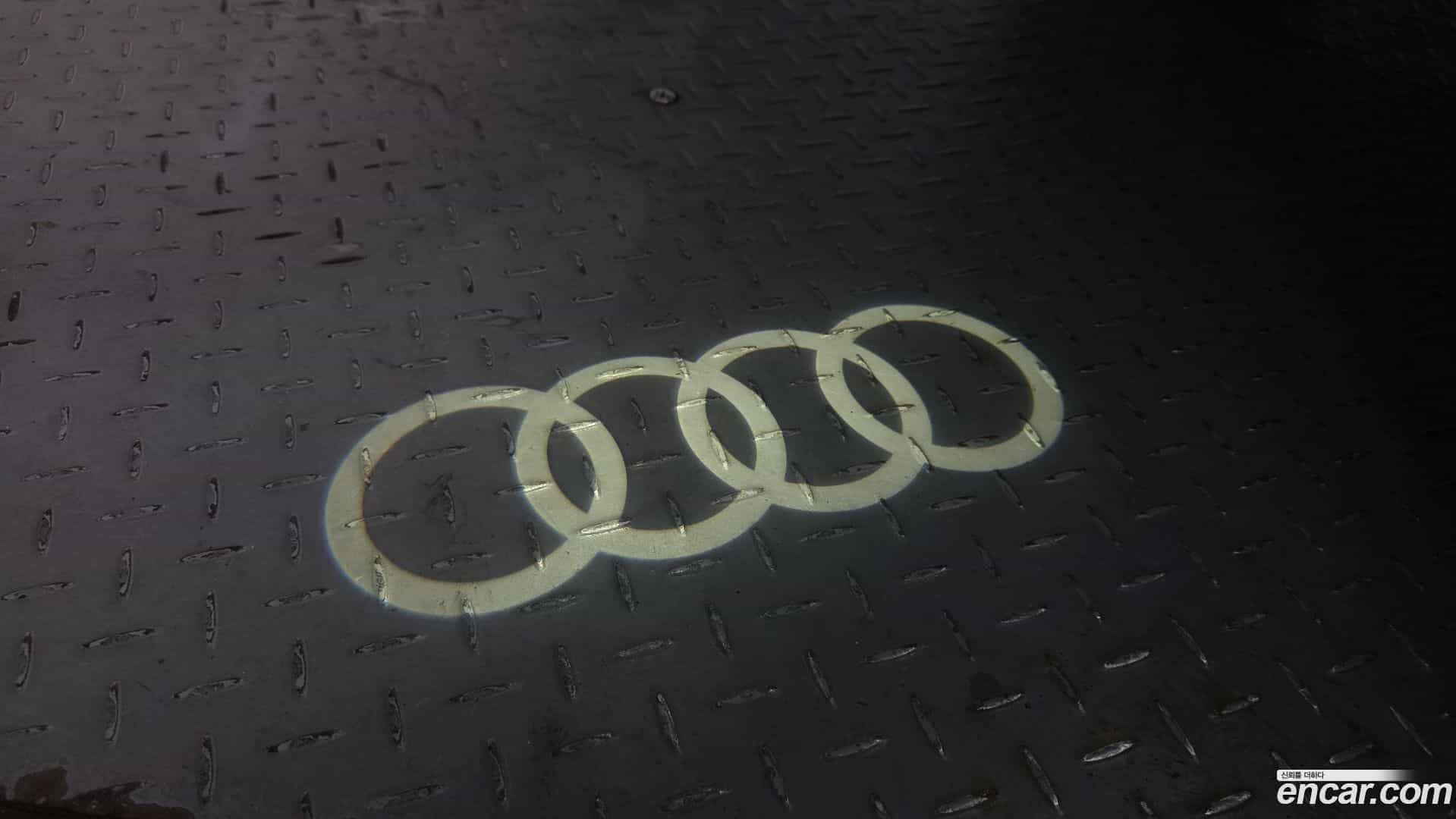 Q3 Audi 2023.8-OPTION-021
