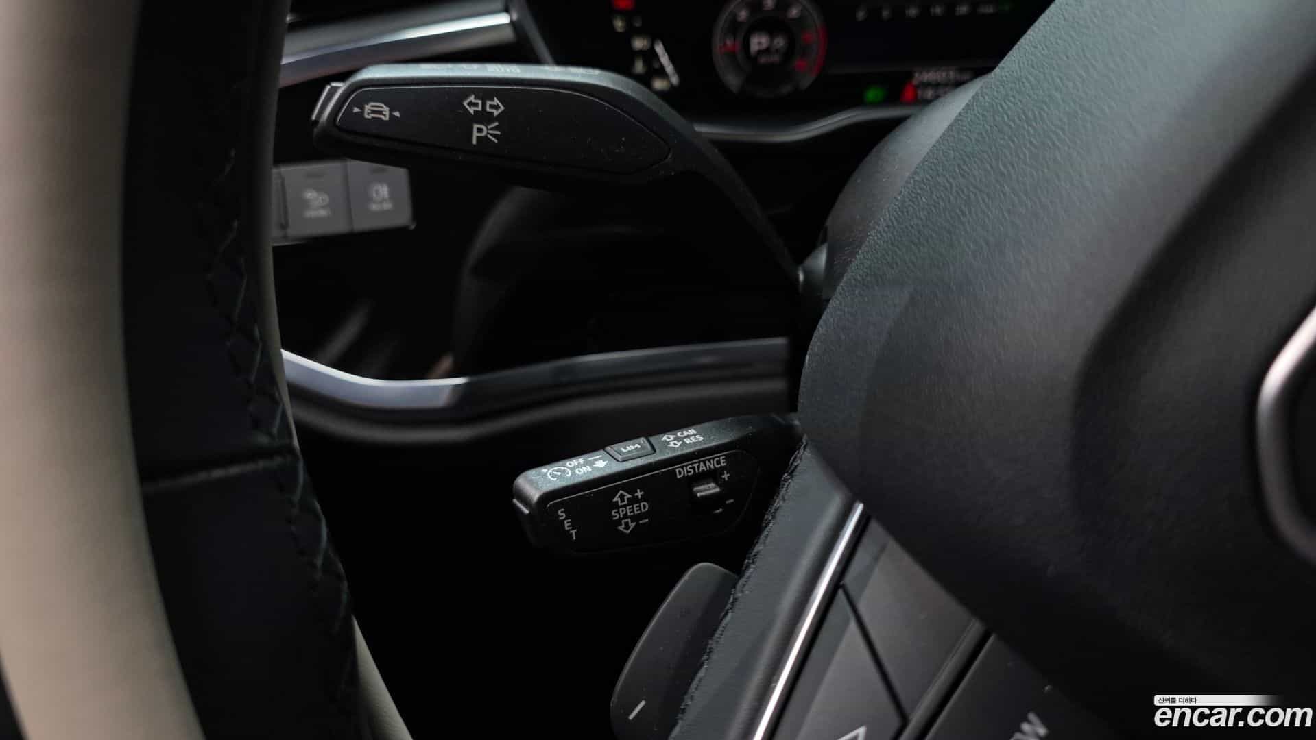 Q3 Audi 2023.8-OPTION-023
