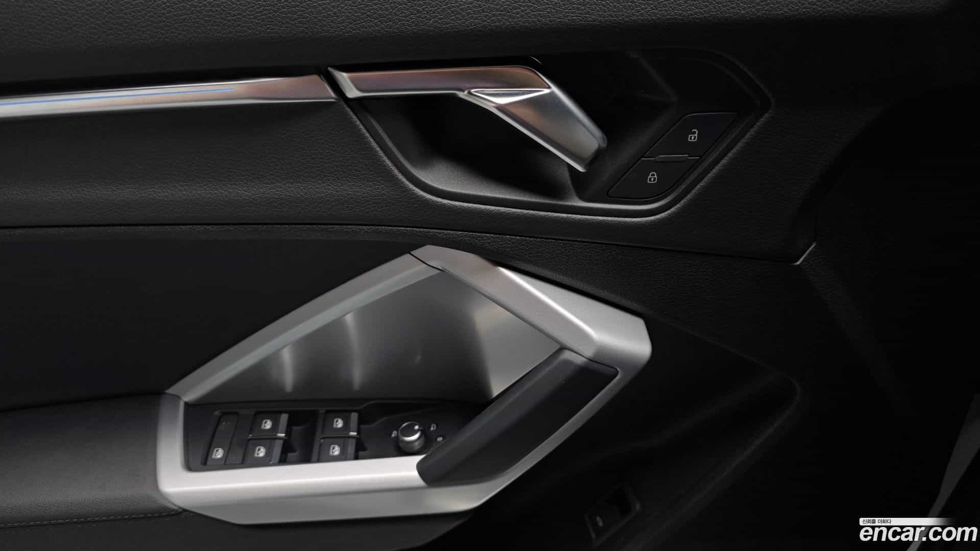Q3 Audi 2023.8-OPTION-024