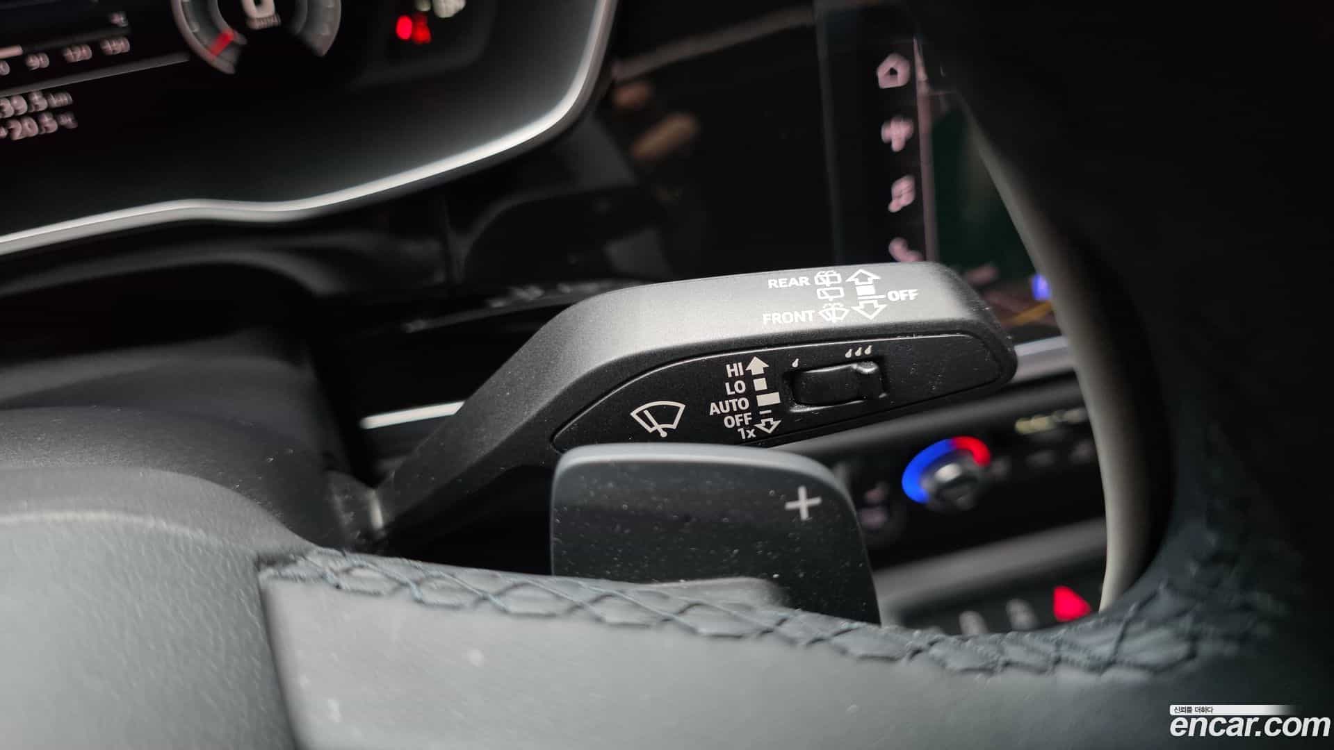 Q3 Audi 2023.8-OPTION-040