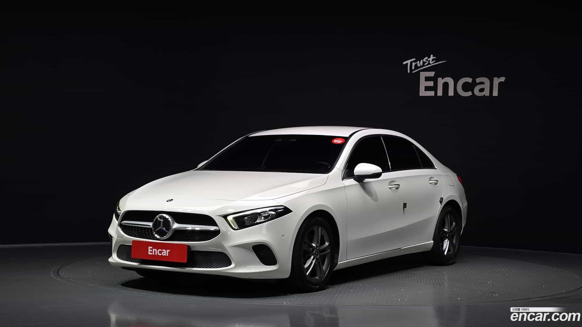 A-Class Mercedes-Benz 2020.1-OUTER-001