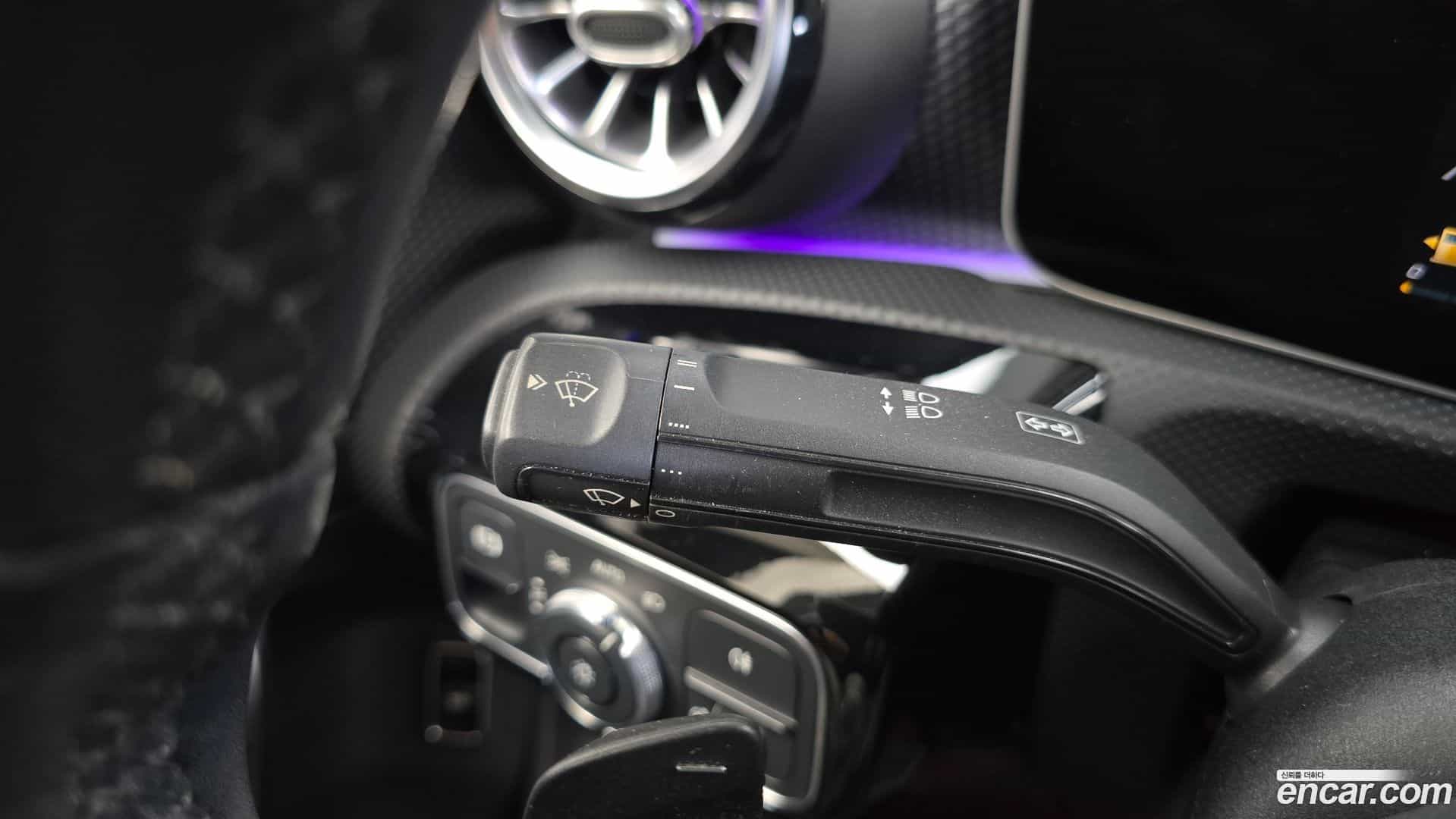 A-Class Mercedes-Benz 2020.1-OPTION-020