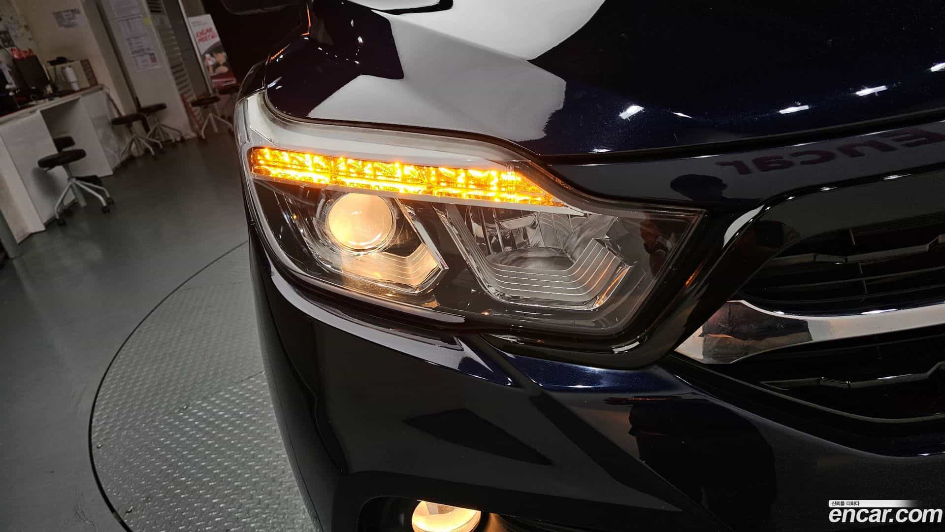 Rexton KG Mobility 2019.4-OUTER-032