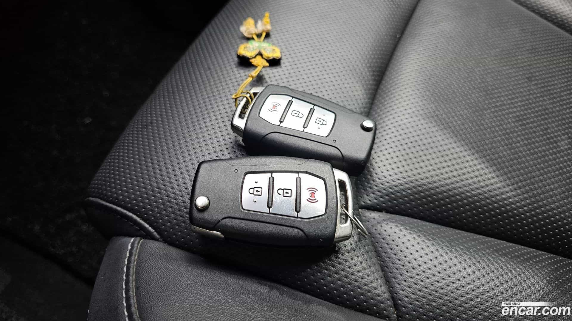 Rexton KG Mobility 2019.4-OPTION-042