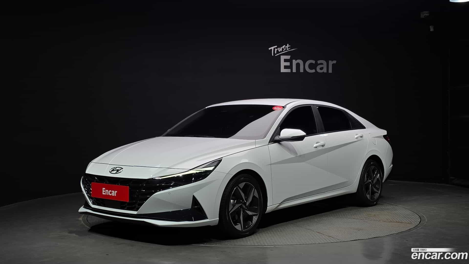 AVANTE Hyundai 2021.11-OUTER-001