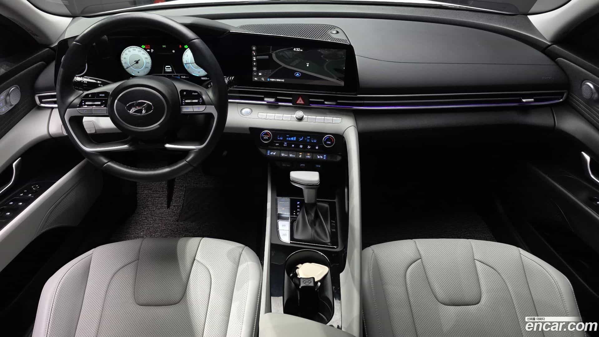 AVANTE Hyundai 2021.11-INNER-007