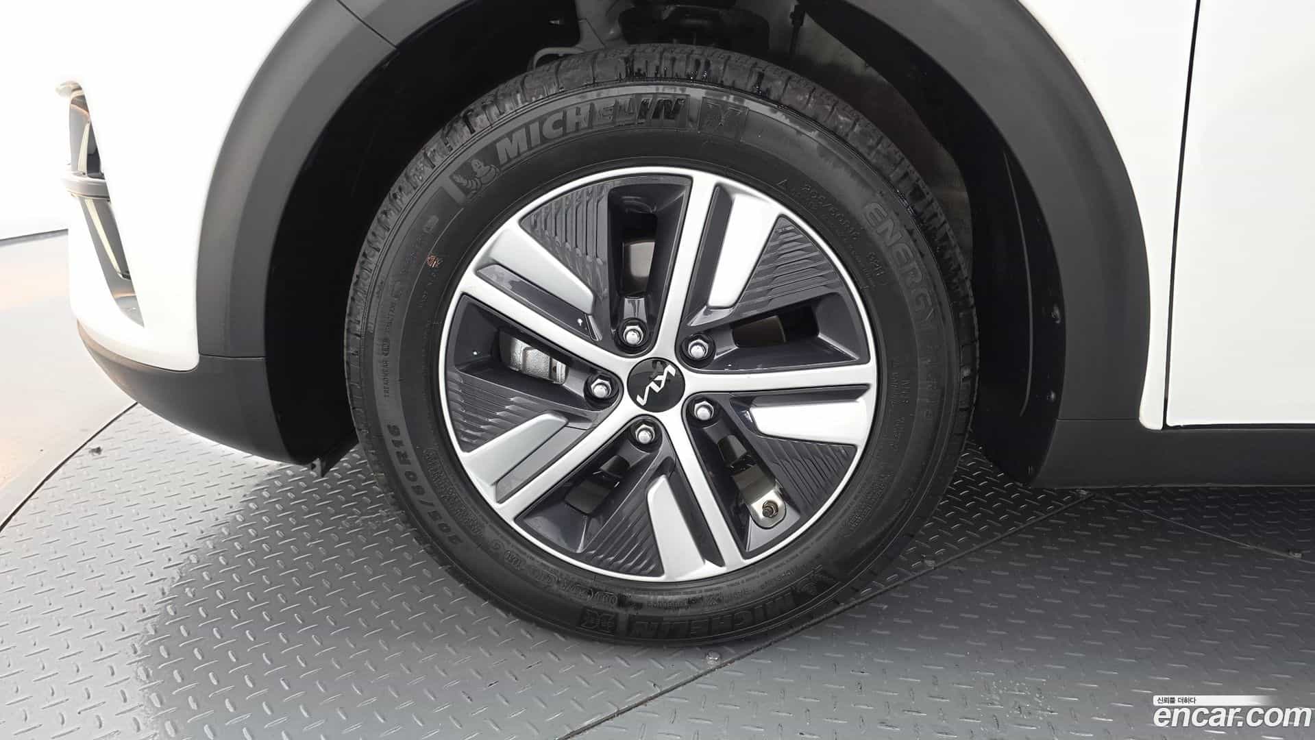 Niro Kia 2021.11-OUTER-005
