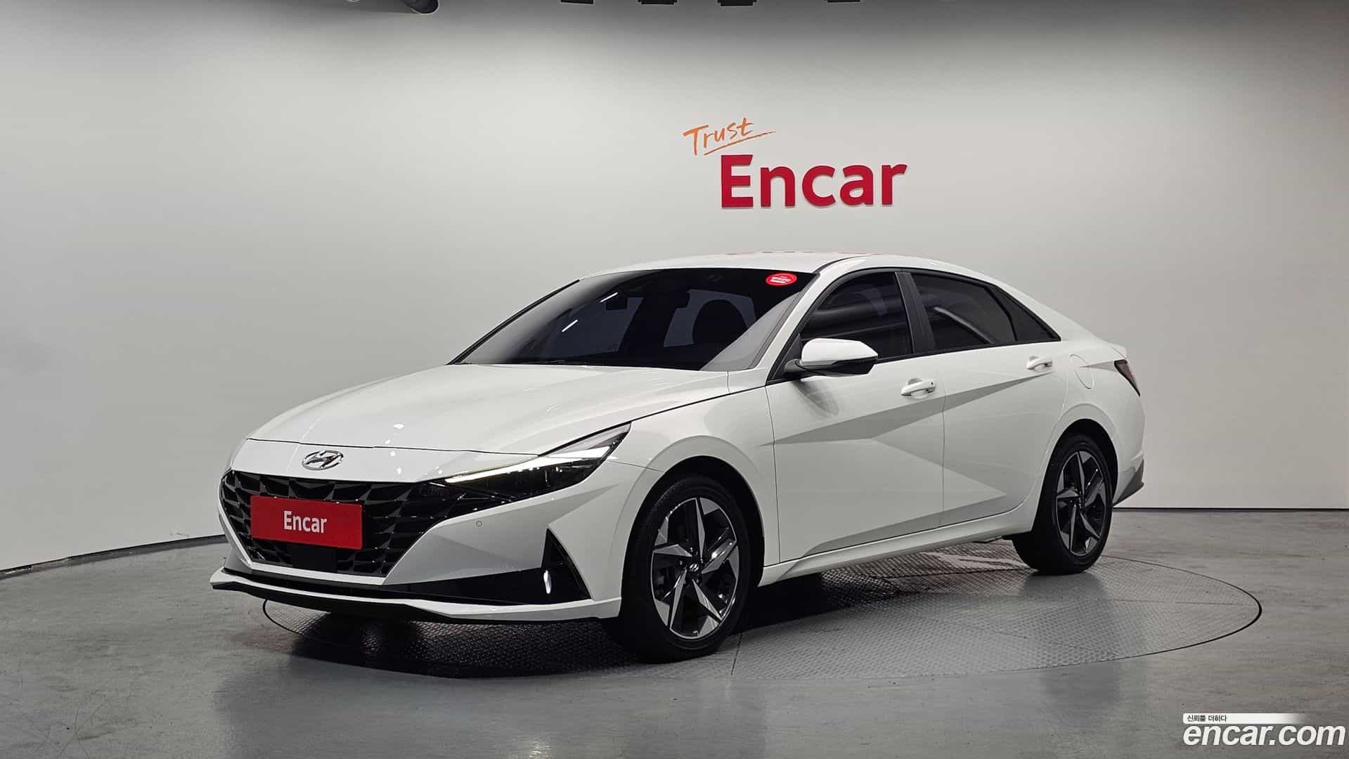 AVANTE Hyundai 2023.1-OUTER-001