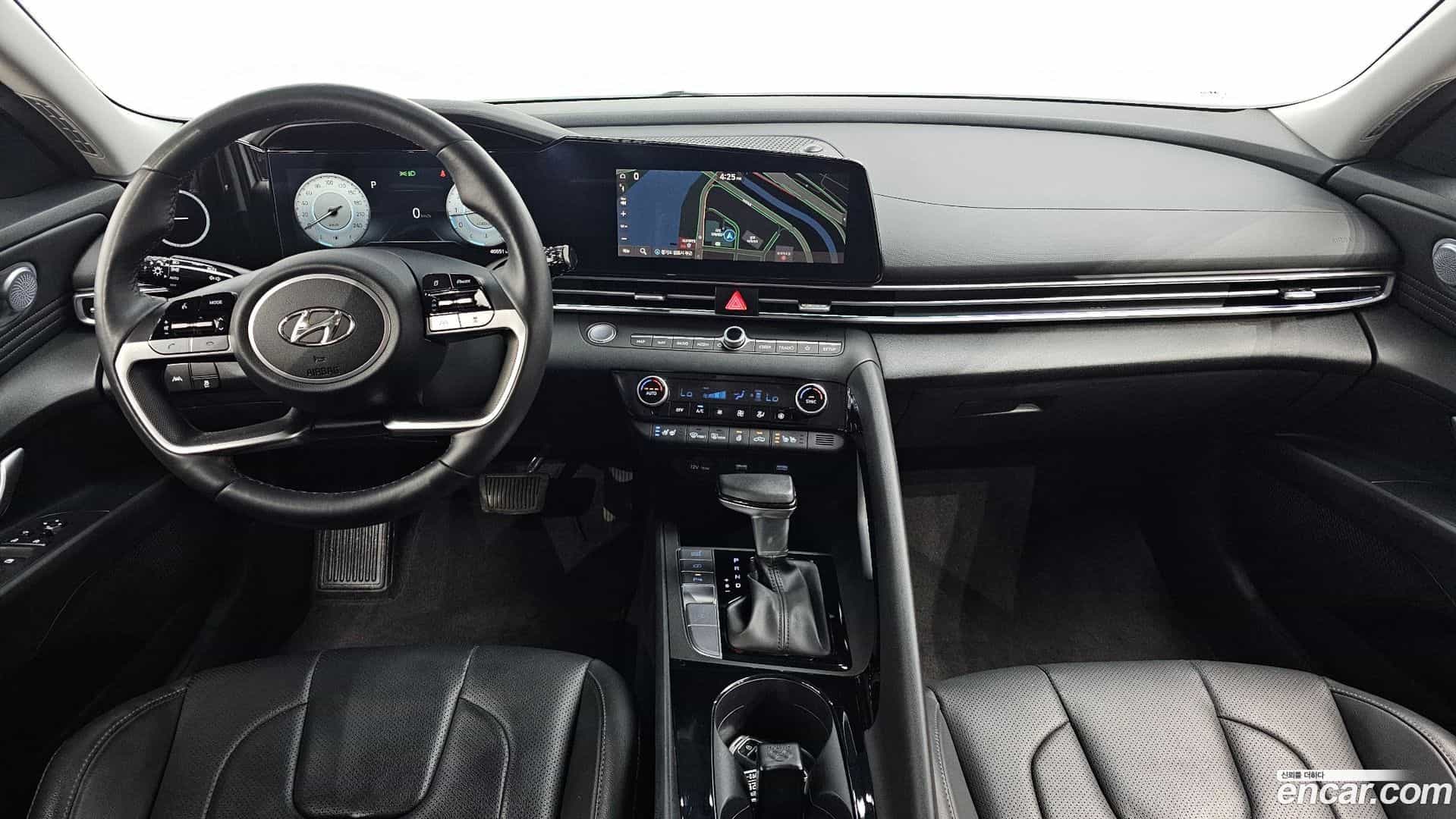 AVANTE Hyundai 2023.1-INNER-007