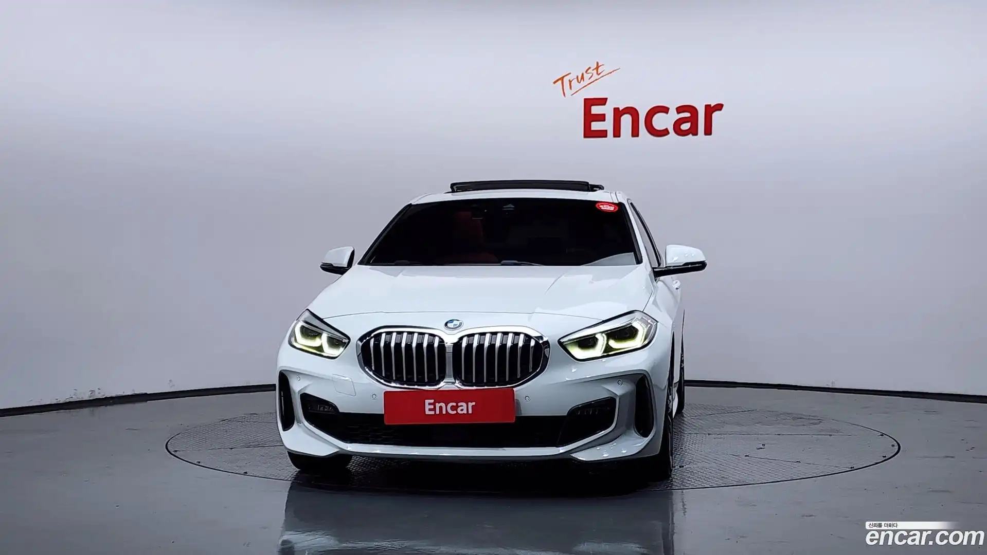 1-Series BMW 2021.5-OUTER-003