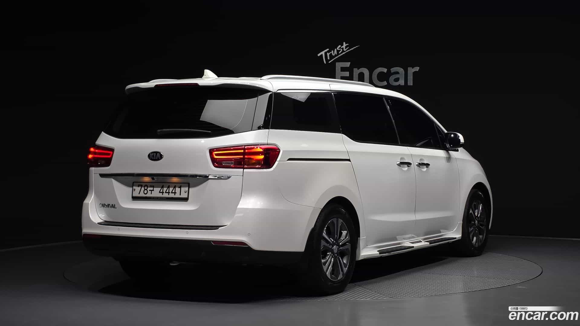 Canival Kia 2018.3-OUTER-002