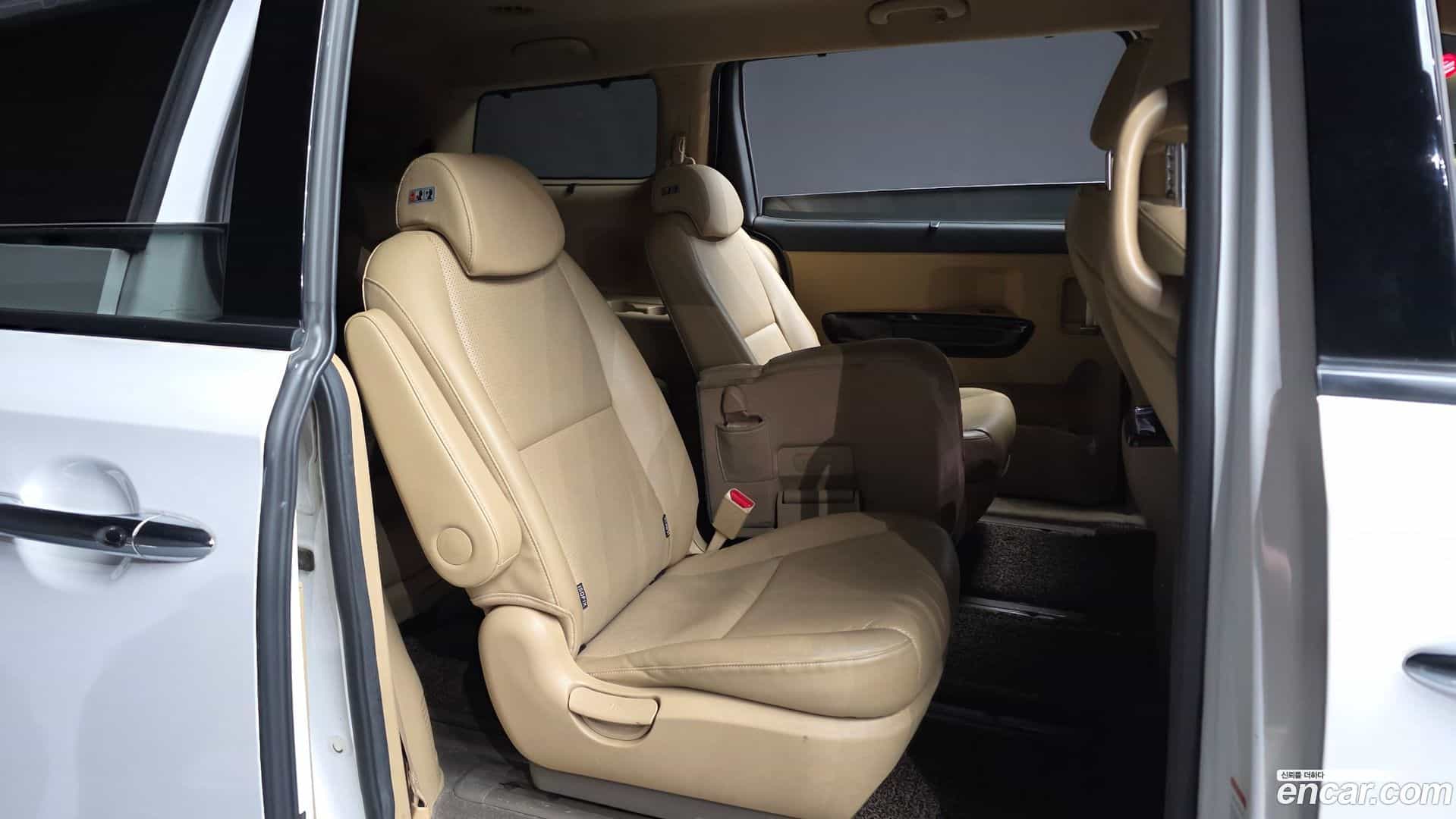 Canival Kia 2018.3-OPTION-016