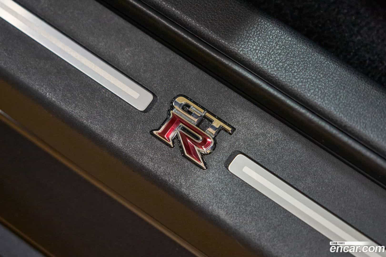 GT-R Nissan 2008.11-OPTION-015