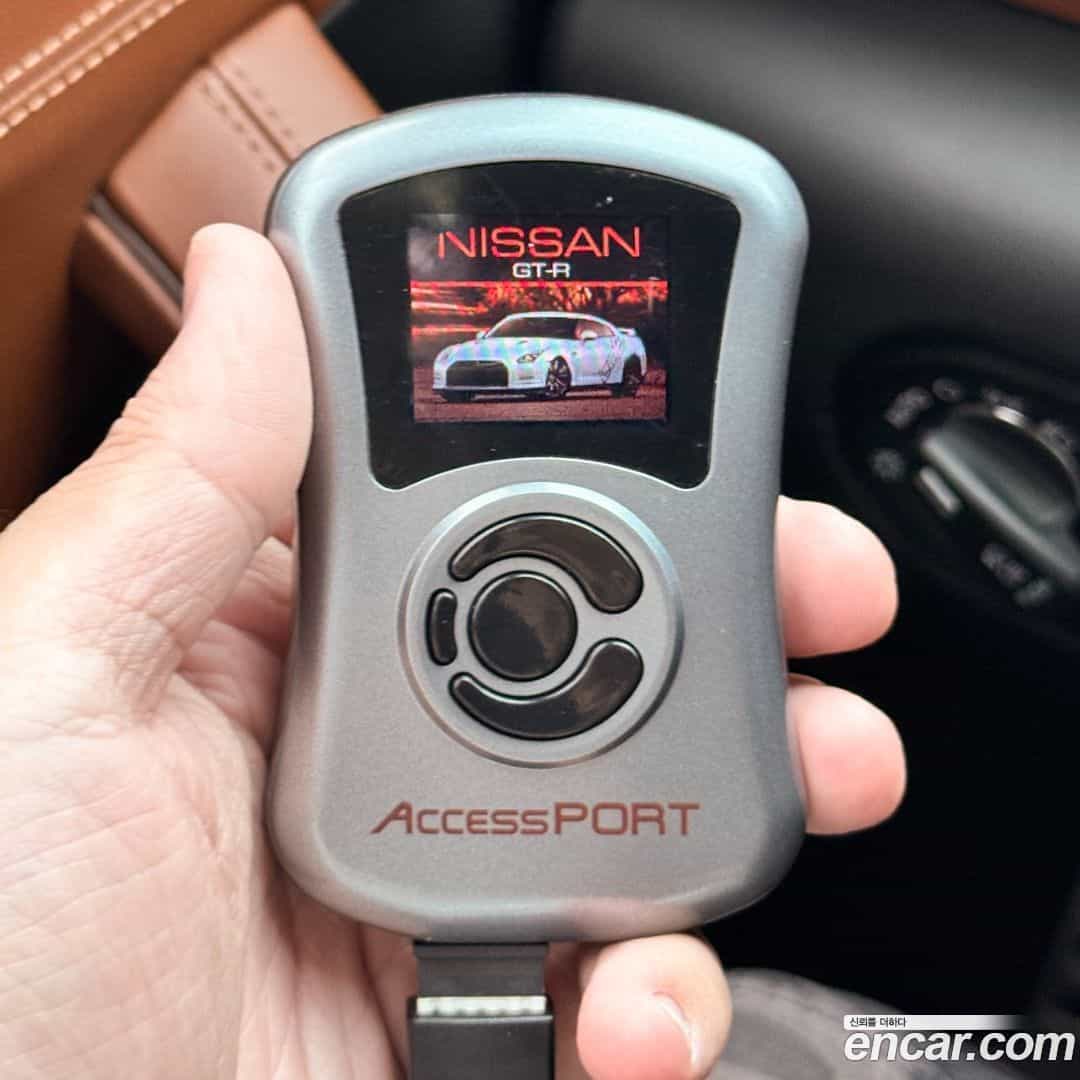 GT-R Nissan 2008.11-OPTION-019