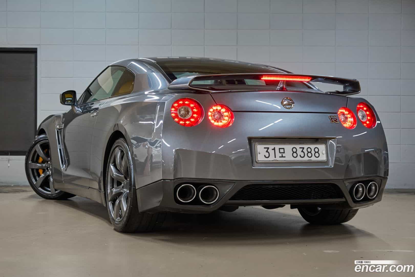 GT-R Nissan 2008.11-OPTION-024