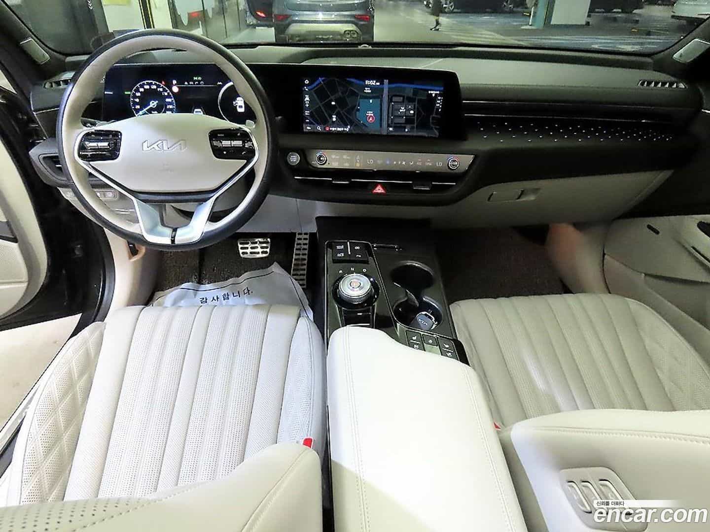 K8 Kia 2023.2-INNER-010
