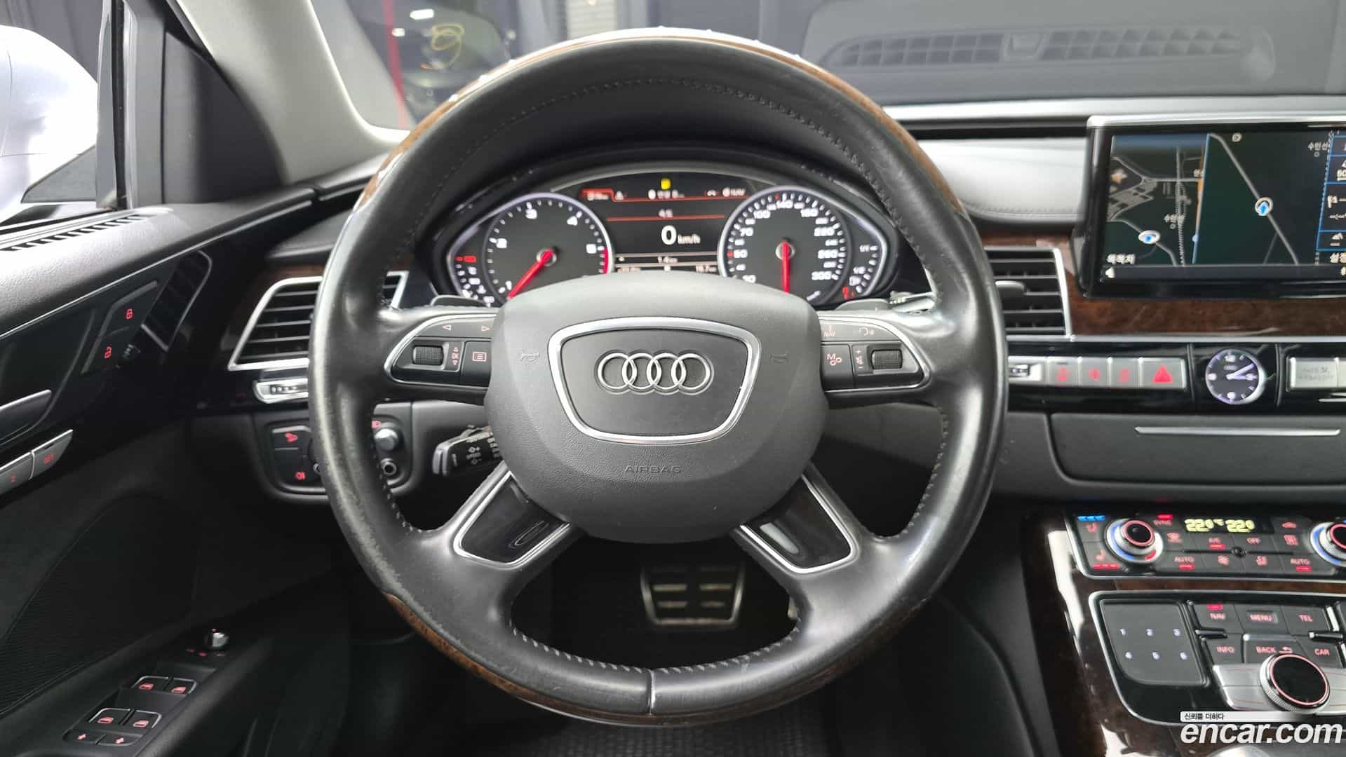 A8 Audi 2015.2-OPTION-017