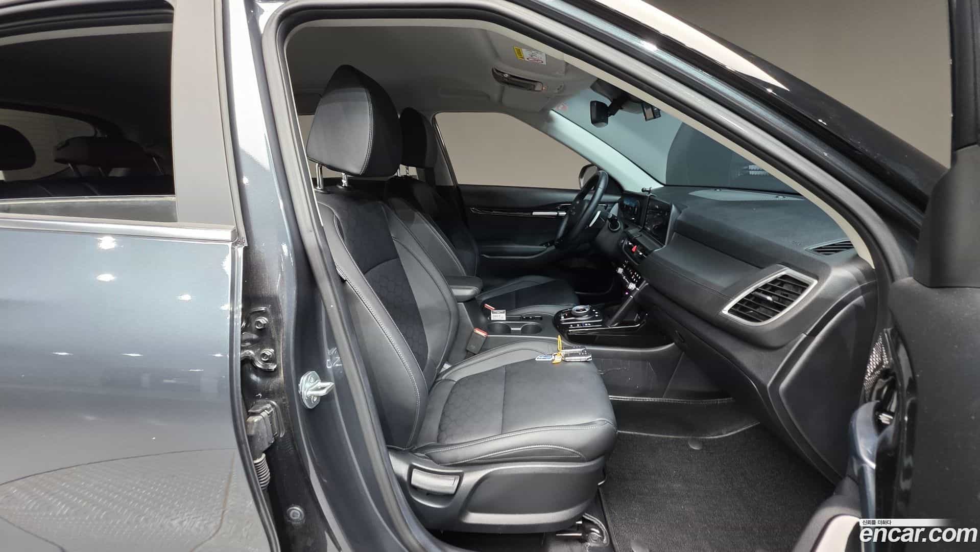 Seltos Kia 2023.7-INNER-036
