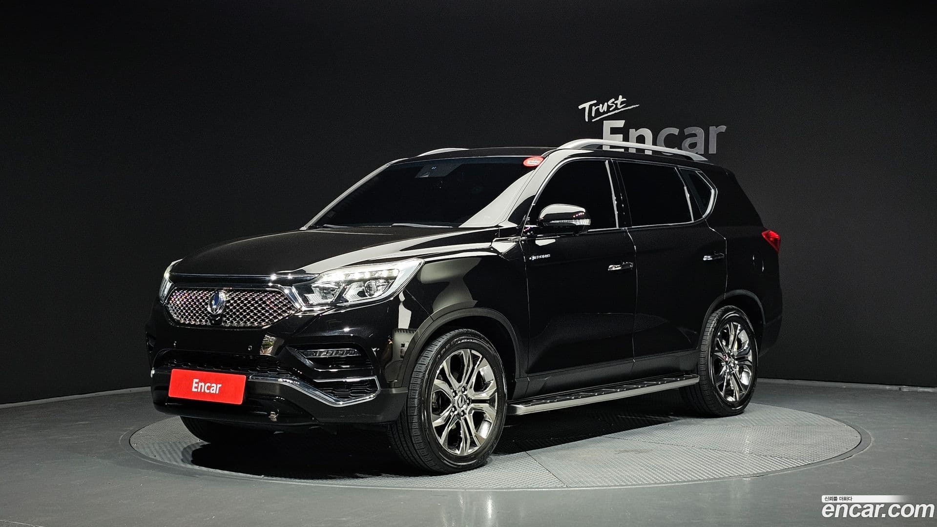 Main__Slider__Photo:Rexton KG Mobility 2018.2-0