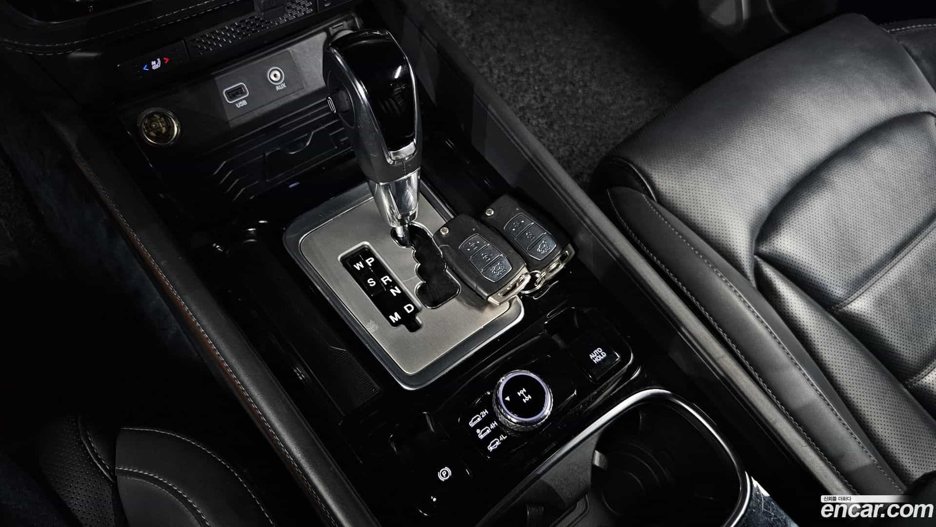 Rexton KG Mobility 2018.2-INNER-009