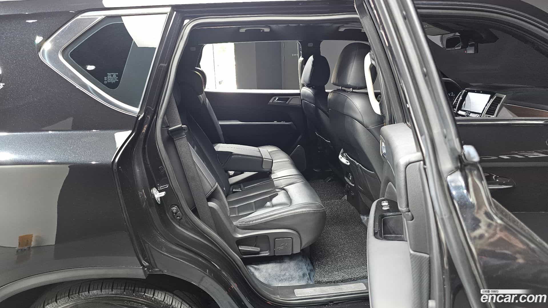 Rexton KG Mobility 2018.2-OPTION-015