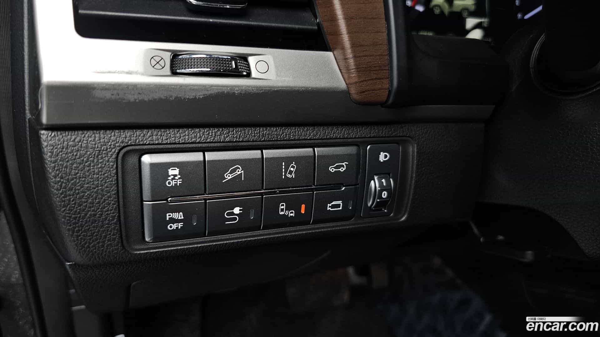 Rexton KG Mobility 2018.2-OPTION-024