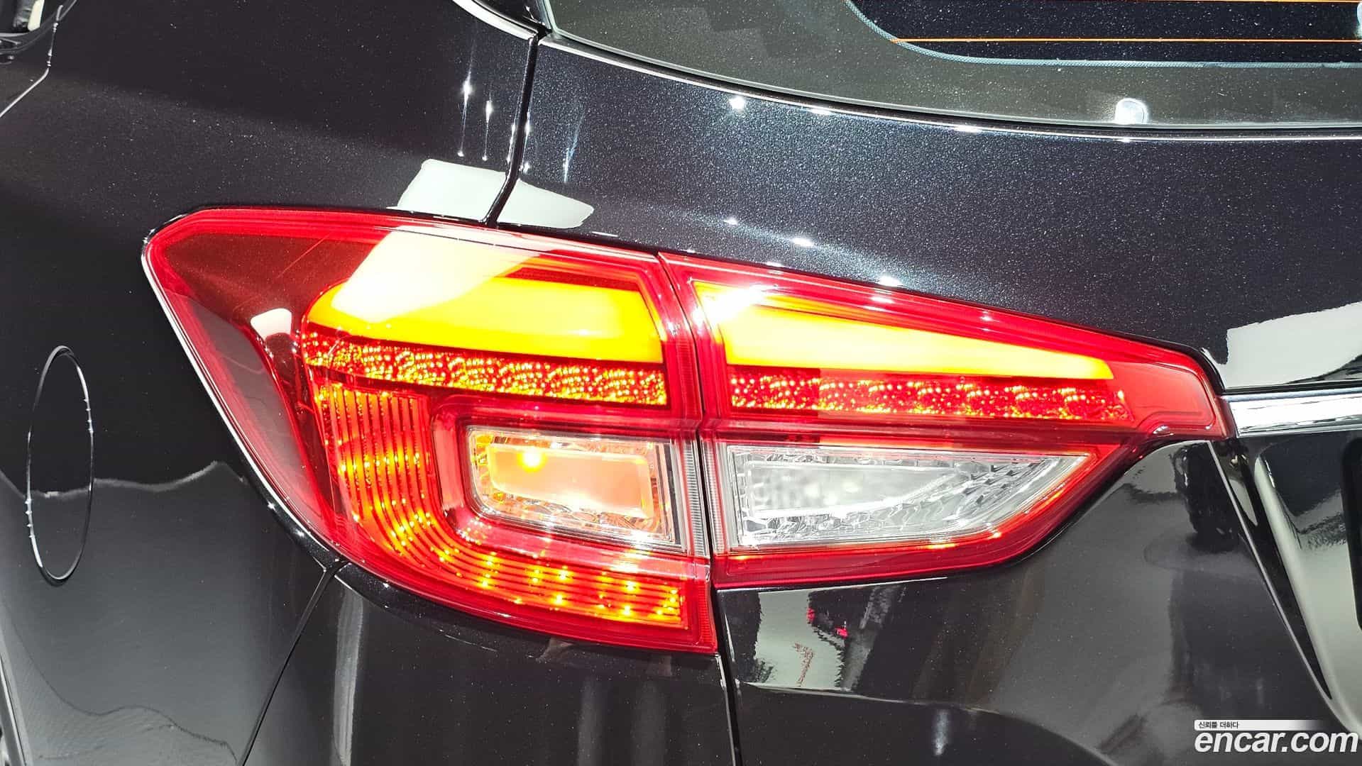 Rexton KG Mobility 2018.2-OUTER-033