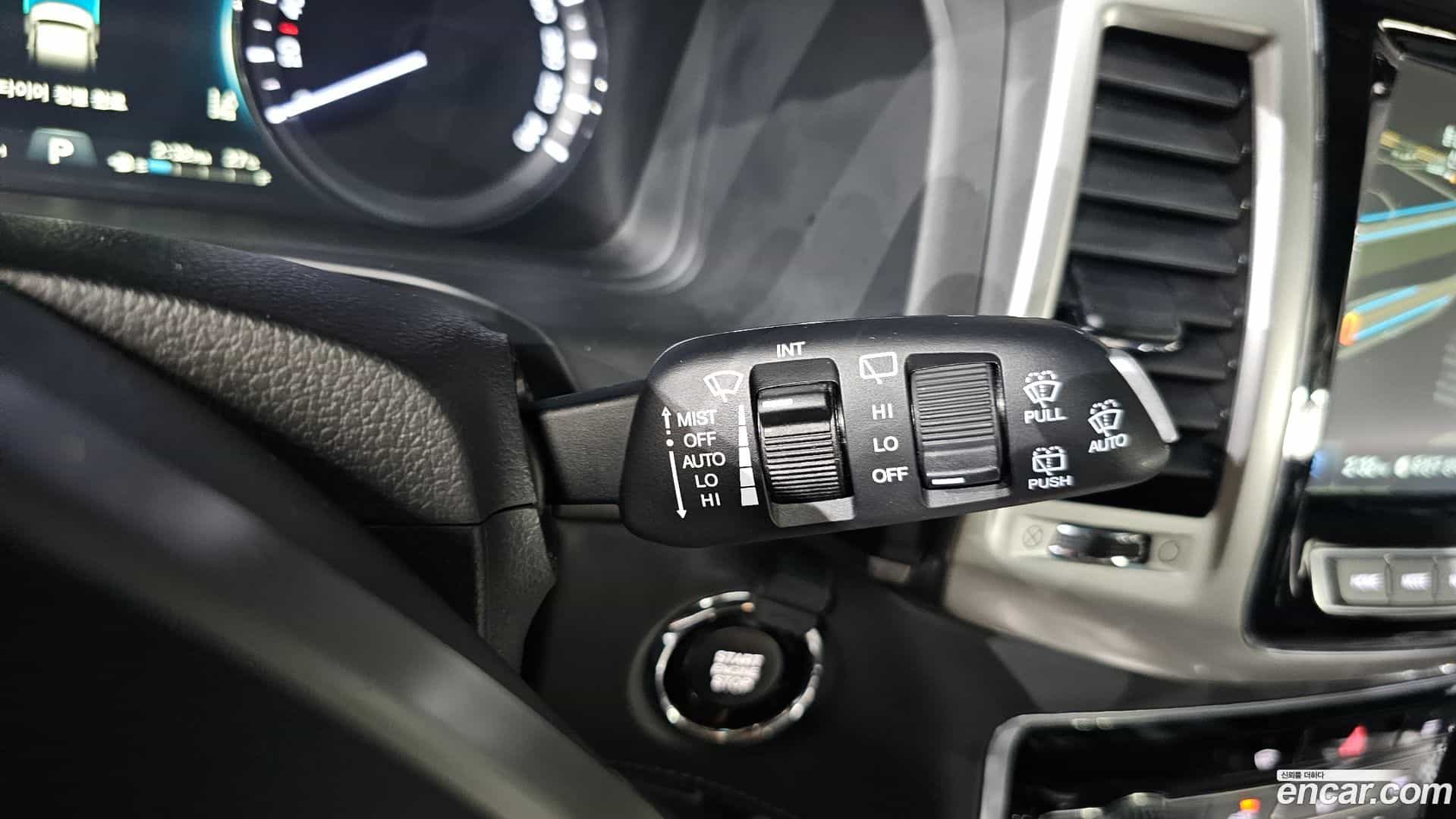 Rexton KG Mobility 2018.2-OPTION-040