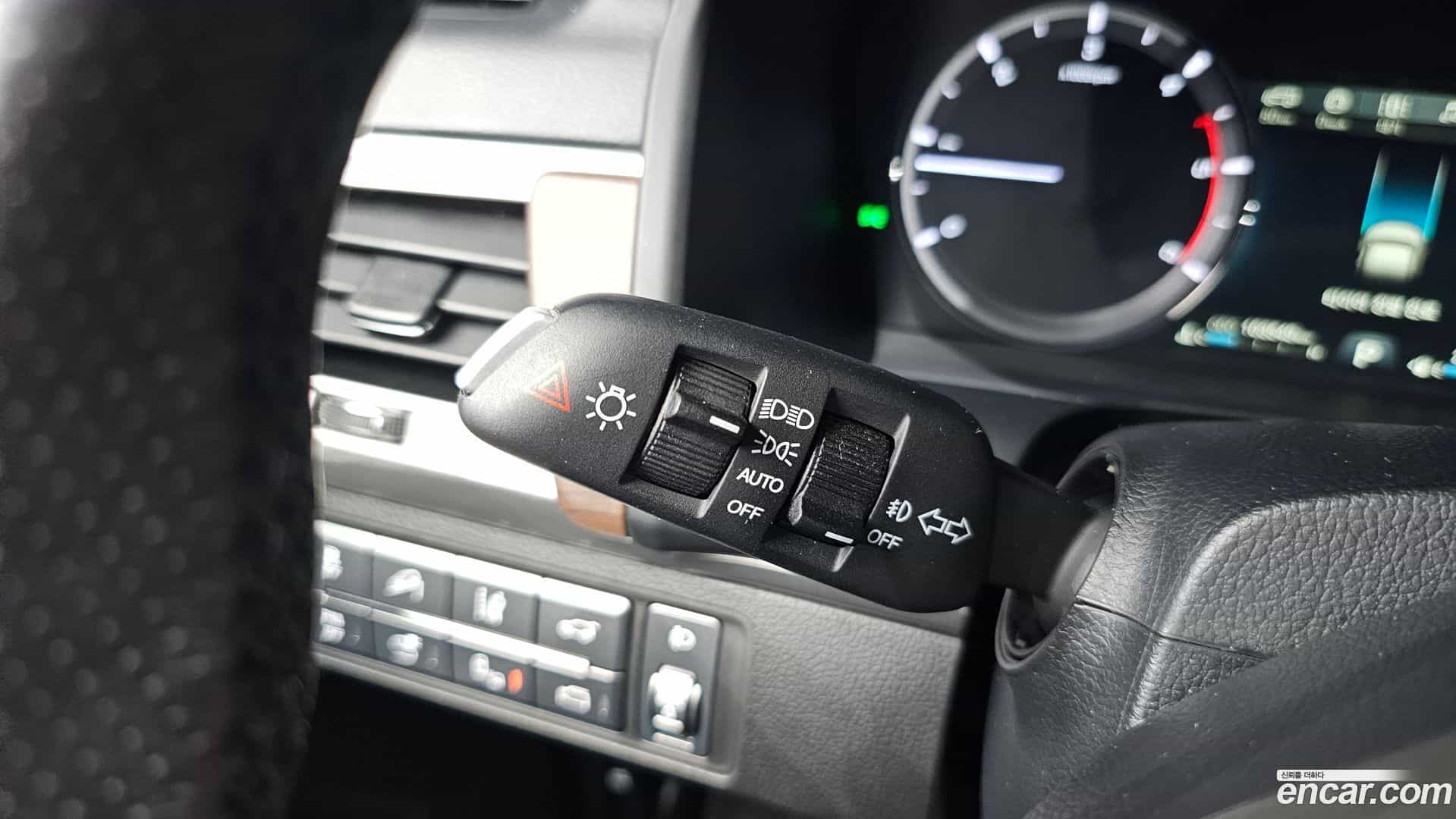 Rexton KG Mobility 2018.2-OPTION-043