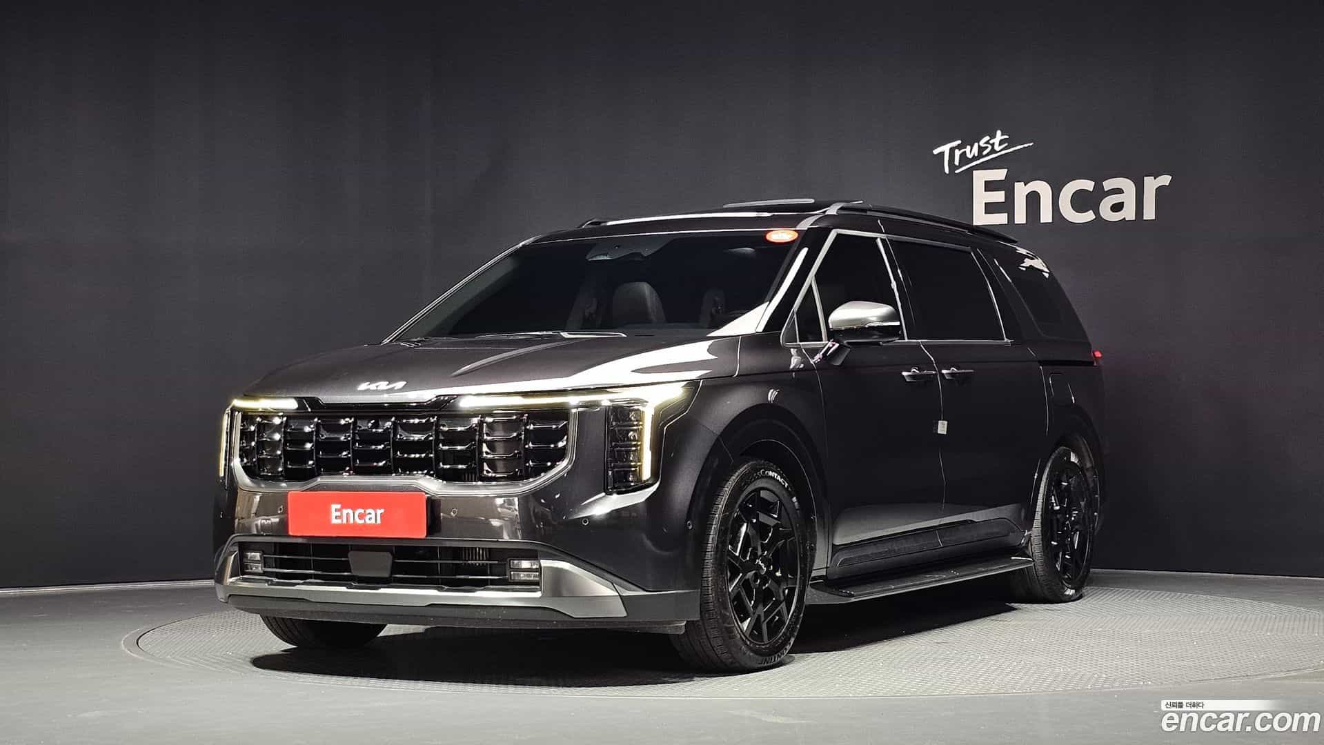 Canival Kia 2023.11-OUTER-001