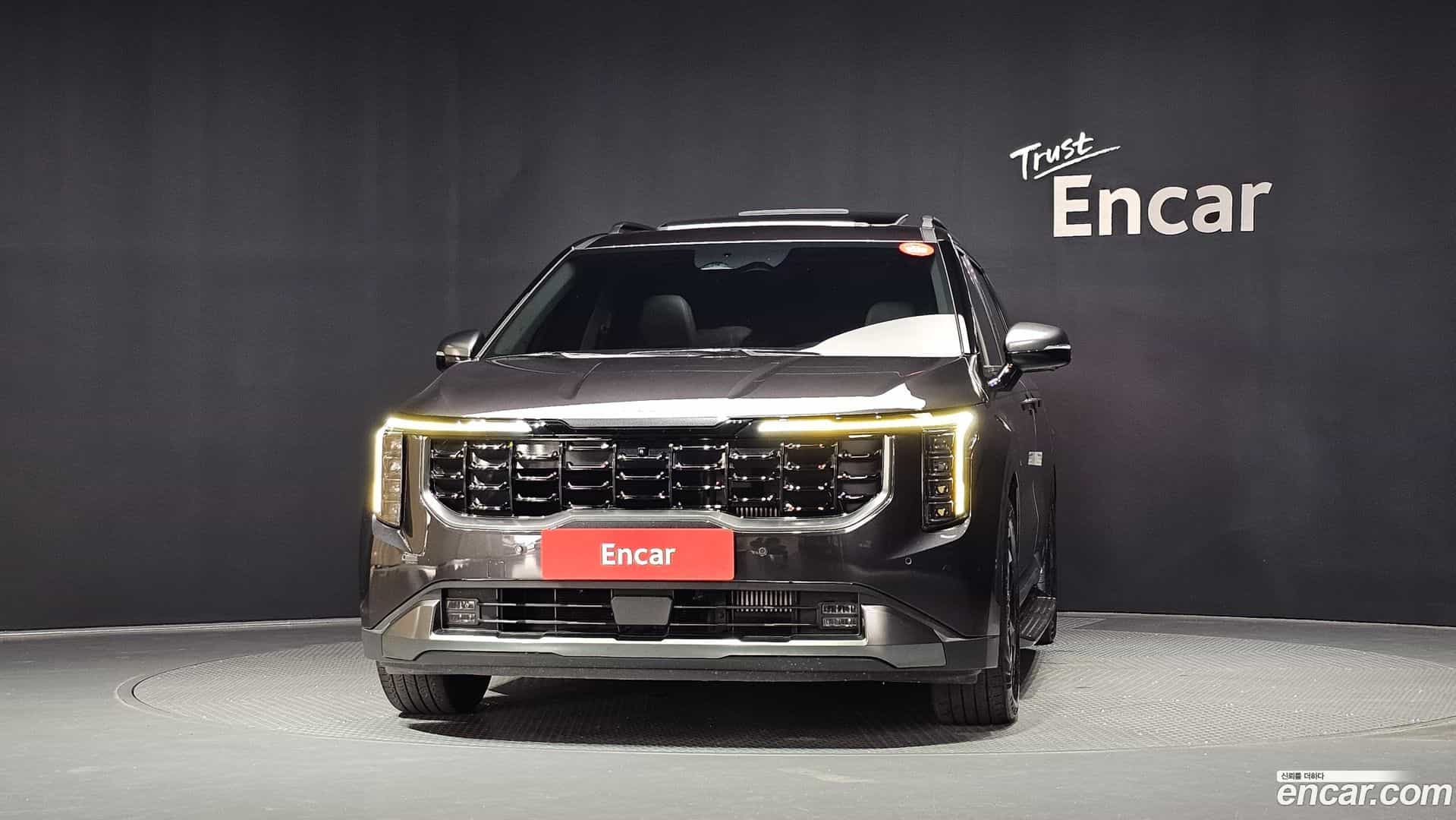 Canival Kia 2023.11-OUTER-003