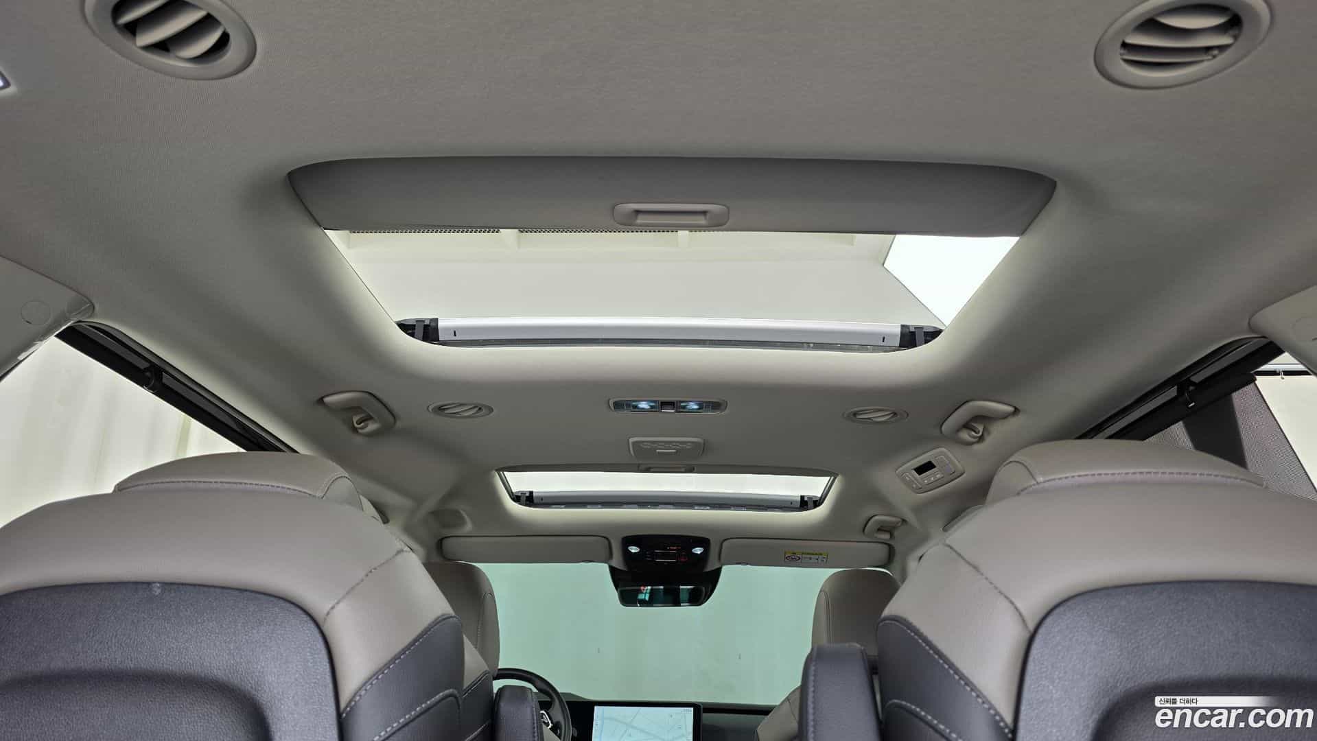 Canival Kia 2023.11-OPTION-019