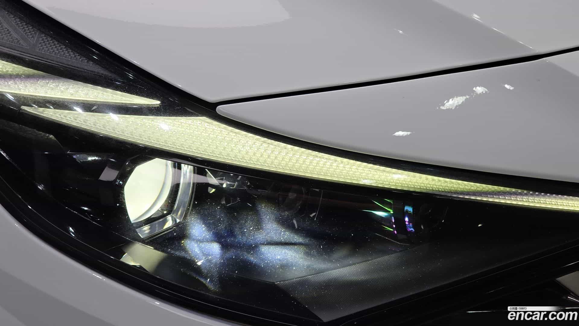 AVANTE Hyundai 2020.5-OUTER-032