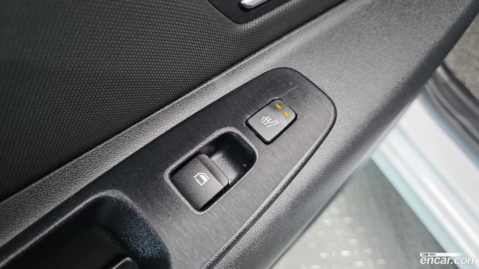 AVANTE Hyundai 2020.5-OPTION-041