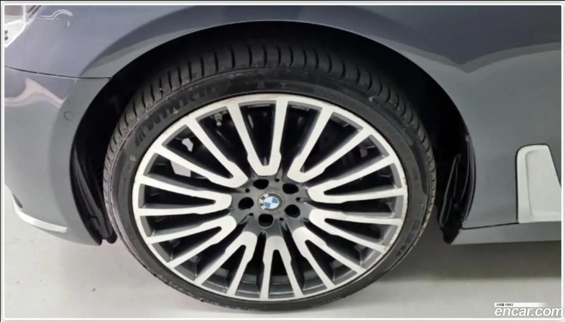 7-Series BMW 2016.11-INNER-008