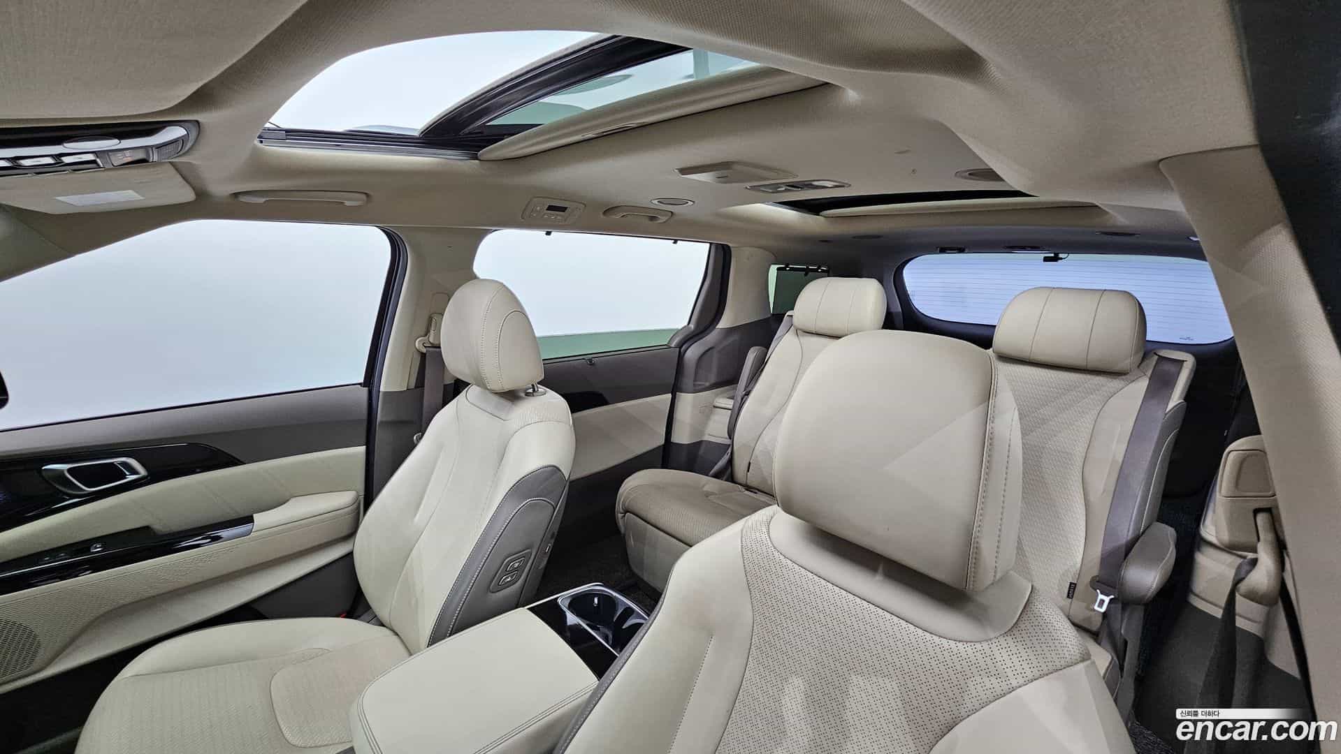 Canival Kia 2021.4-OPTION-023