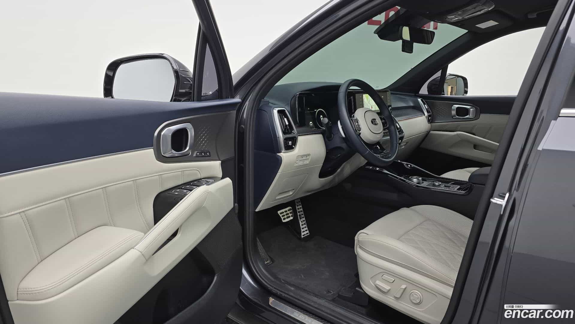 Sorento Kia 2021.4-INNER-010
