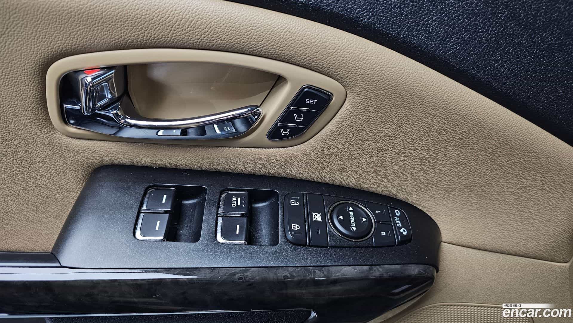Canival Kia 2019.2-OPTION-016