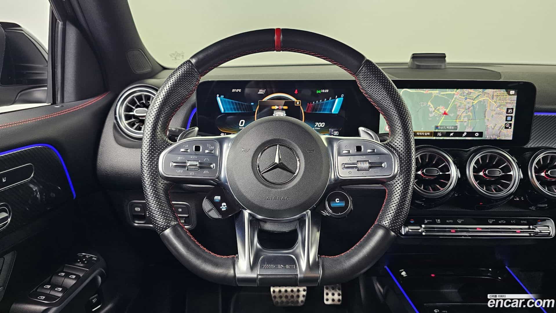 GLB-Class Mercedes-Benz 2022.4-OPTION-017
