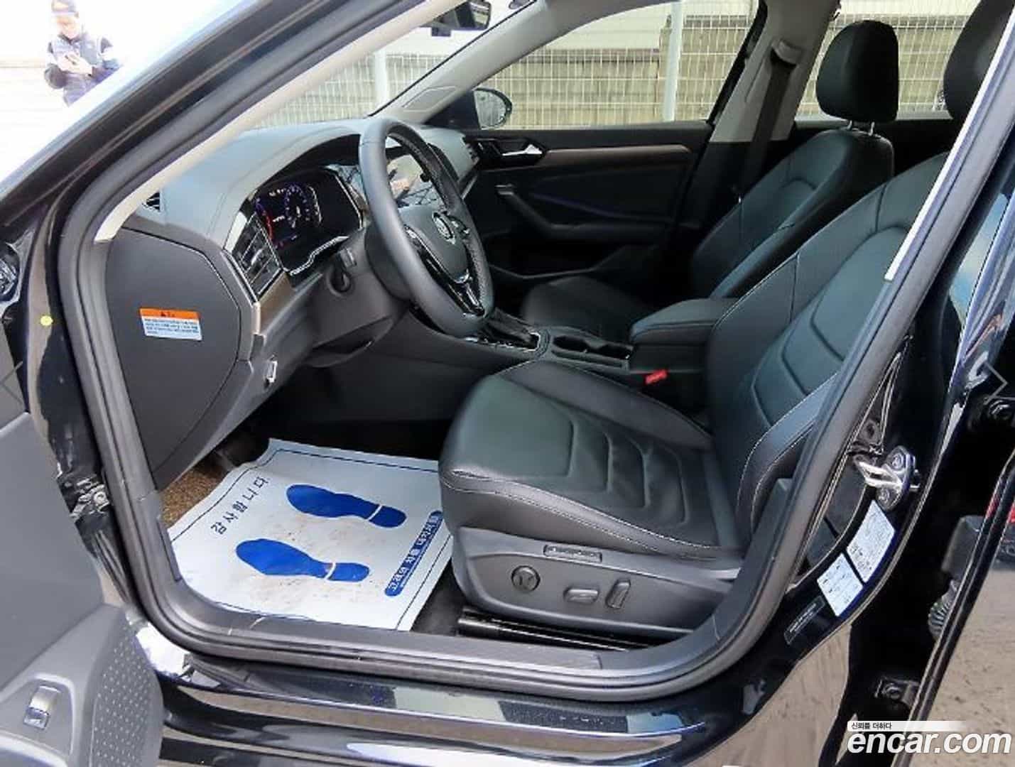 Jetta Volkswagen 2021.1-OUTER-006