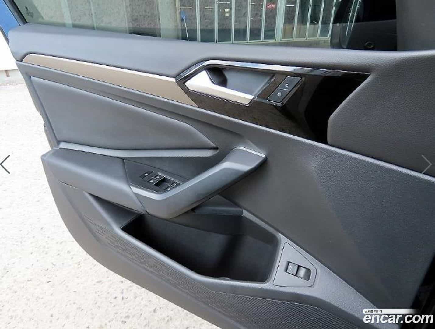 Jetta Volkswagen 2021.1-OPTION-015