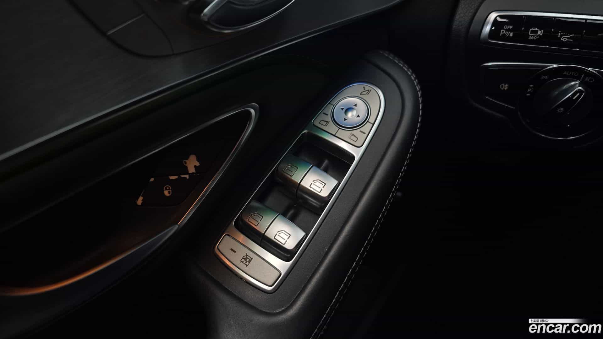 C-Class Mercedes-Benz 2016.10-OPTION-024