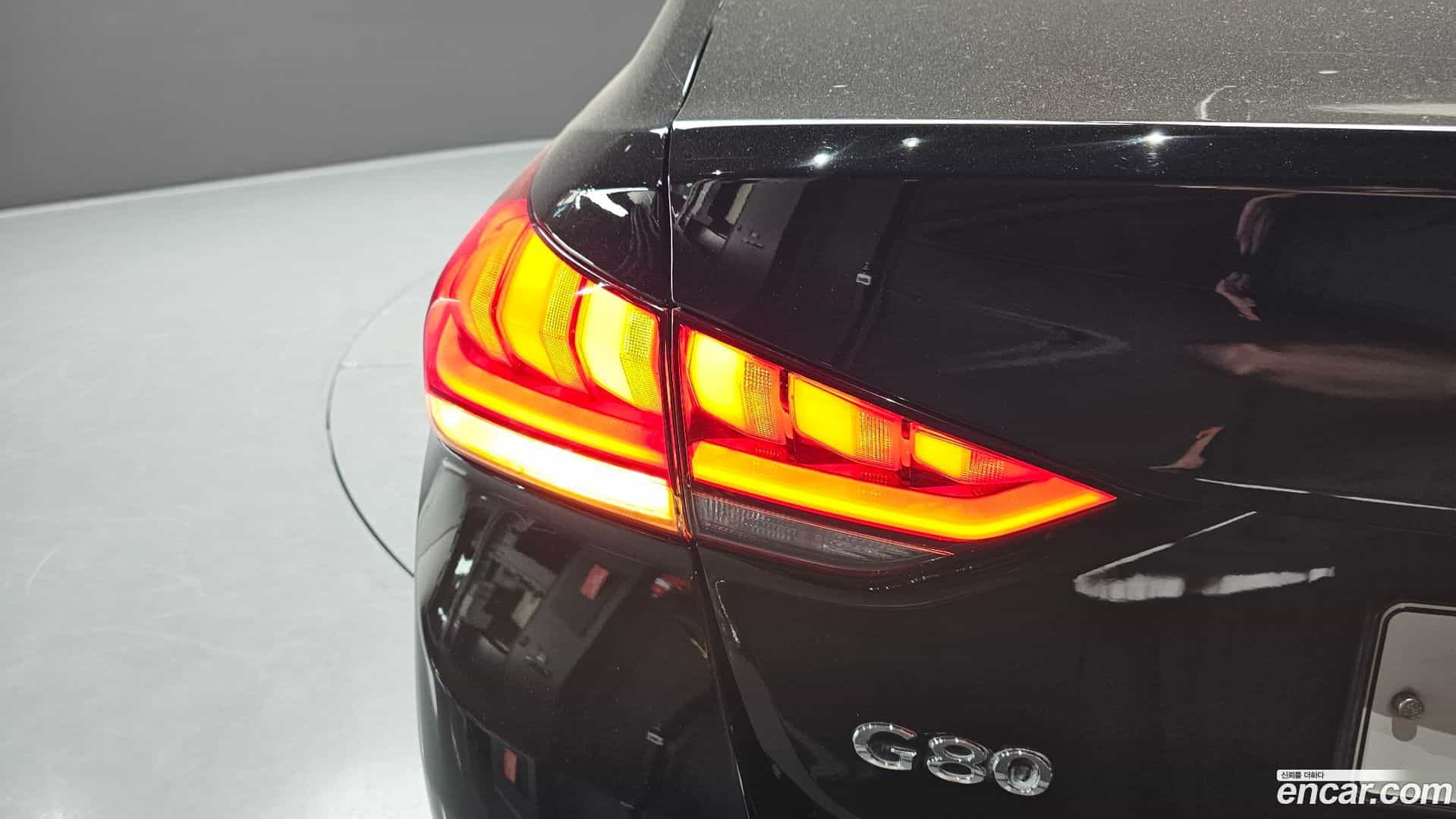 G80 Genesis 2016.11-OUTER-033