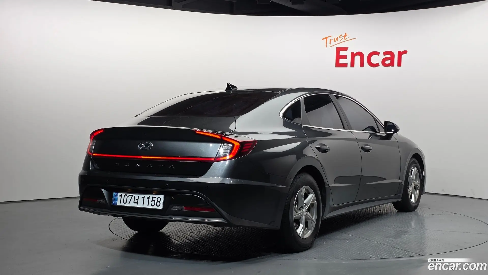 Main__Slider__Photo:Sonata Hyundai 2020.0-1