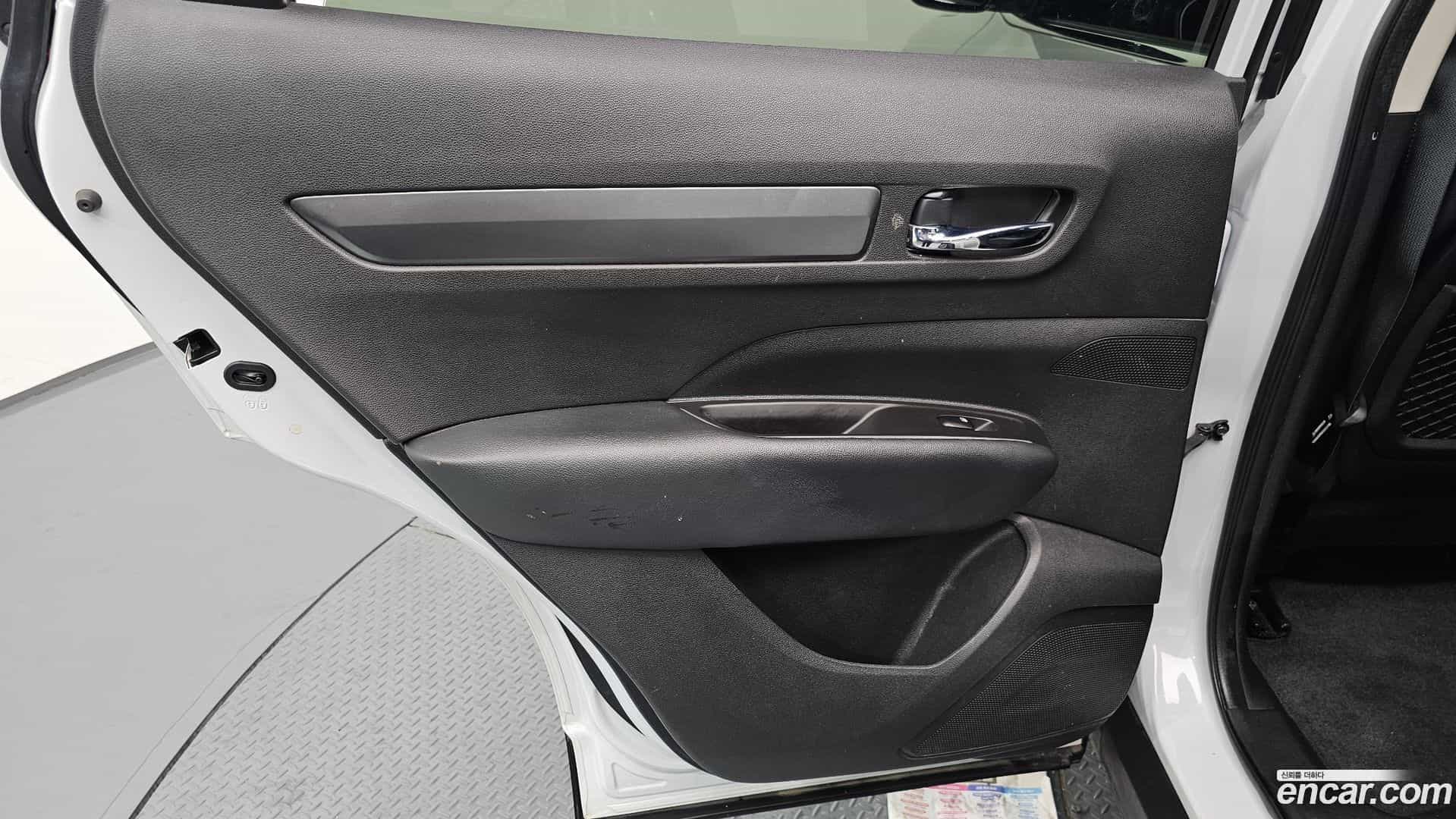 QM6 Renault Korea 2020.1-INNER-035