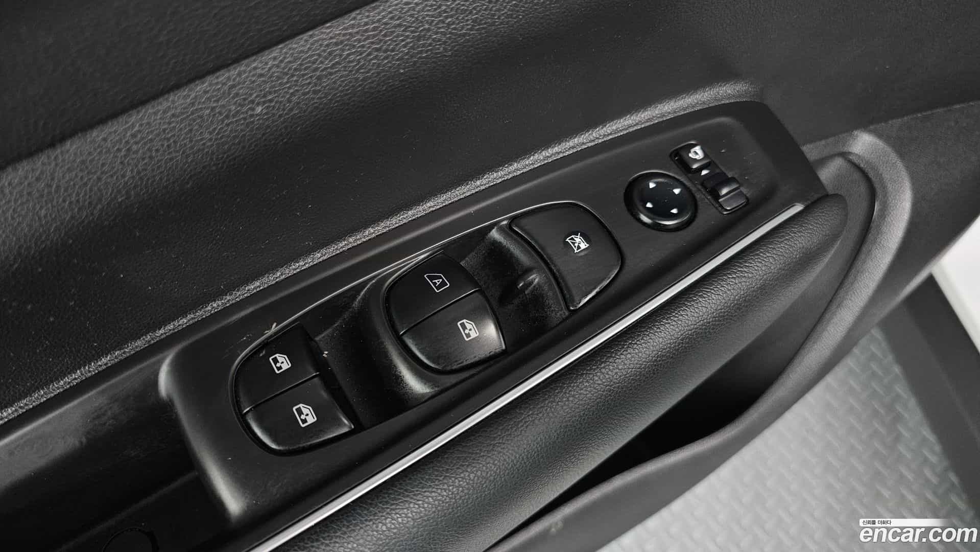 QM6 Renault Korea 2020.1-OPTION-042