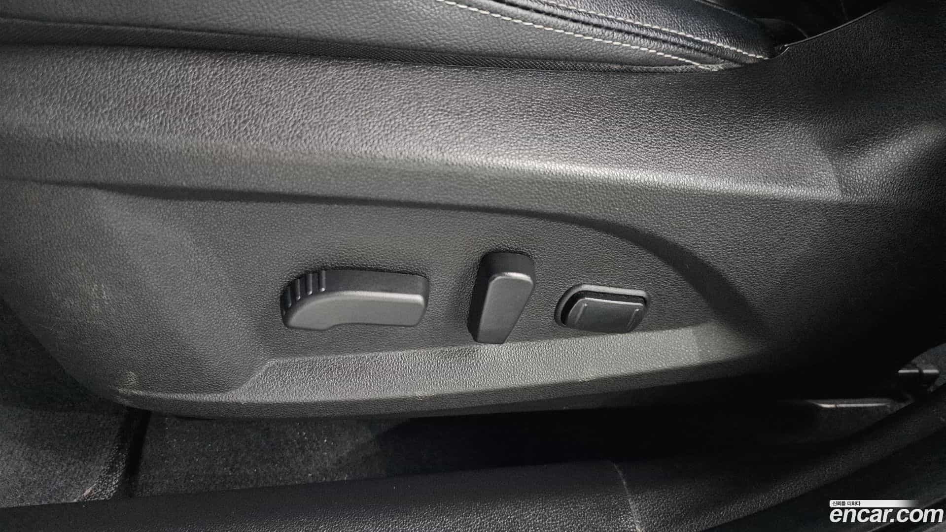 QM6 Renault Korea 2020.1-OPTION-043