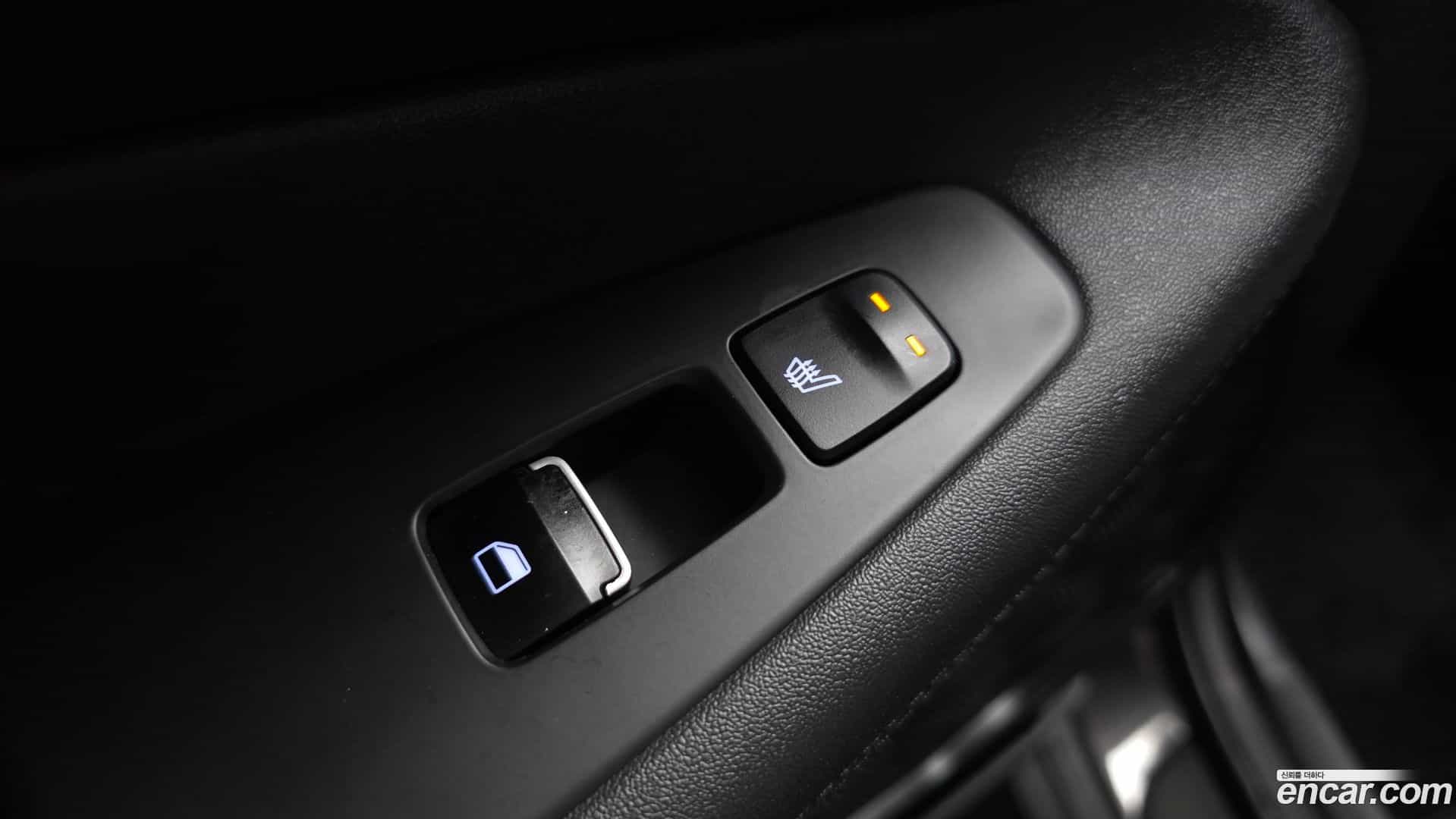Santafe Hyundai 2018.7-OPTION-023