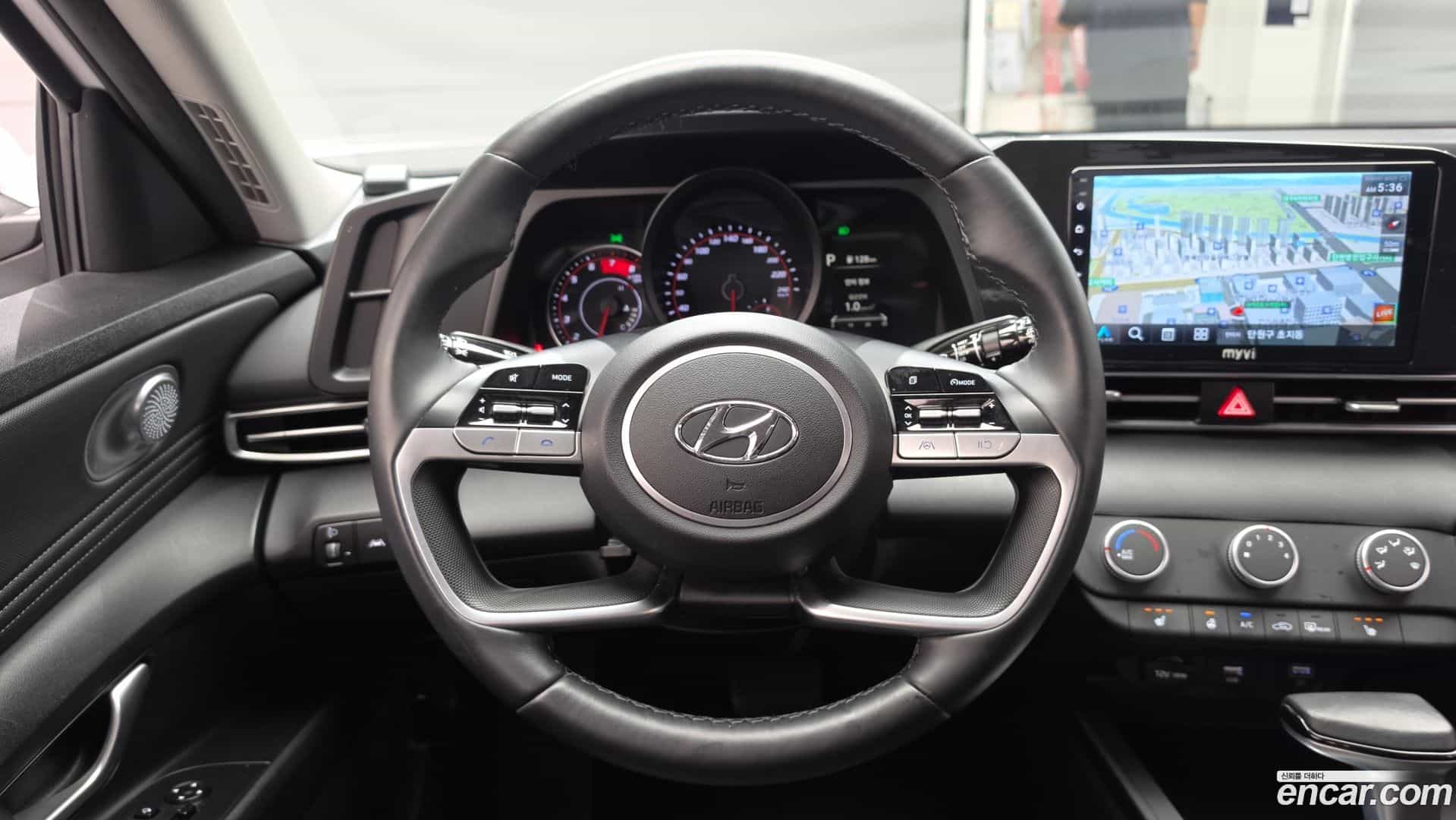 AVANTE Hyundai 2021.5-OPTION-017