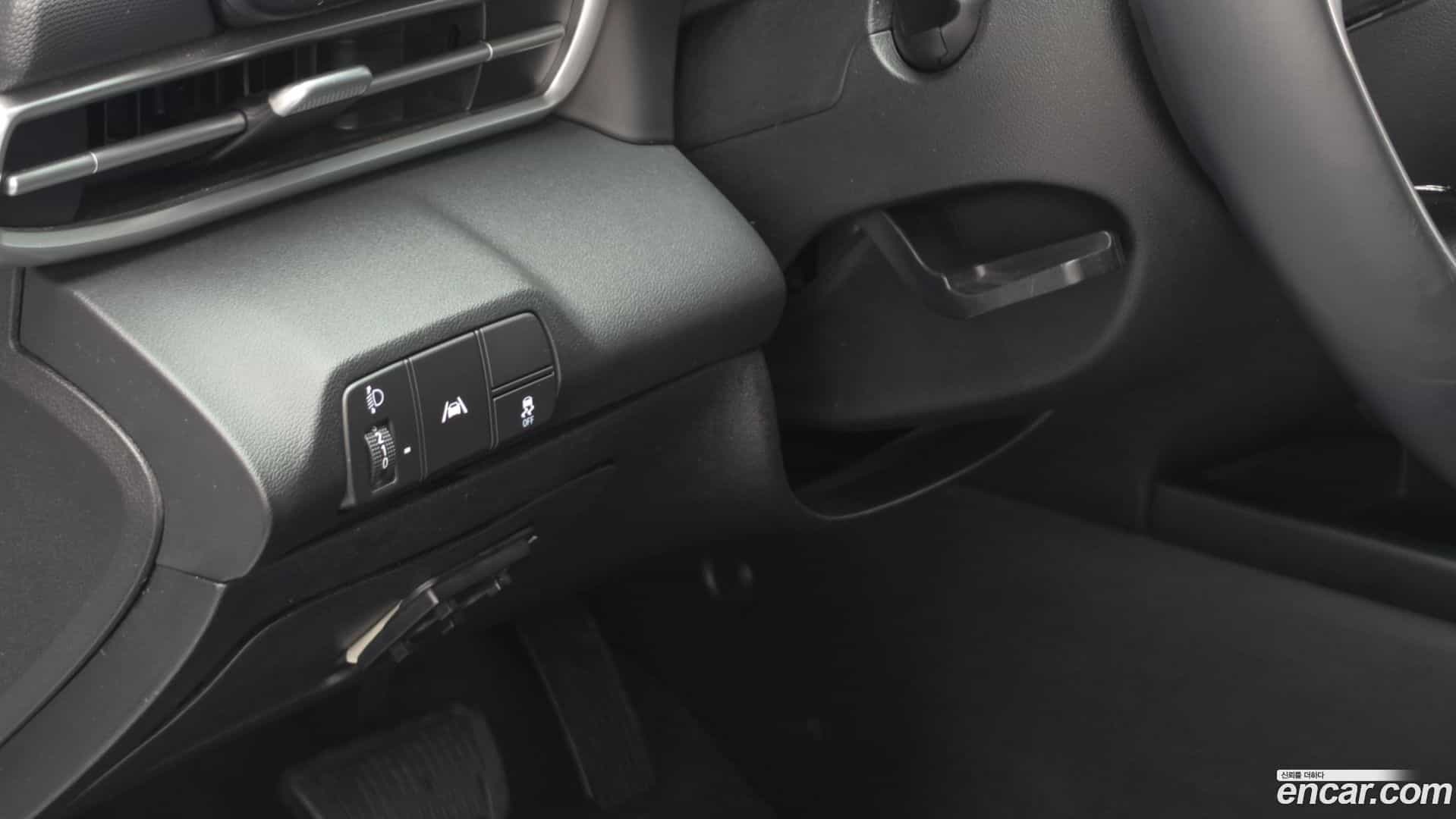 AVANTE Hyundai 2021.5-OPTION-024